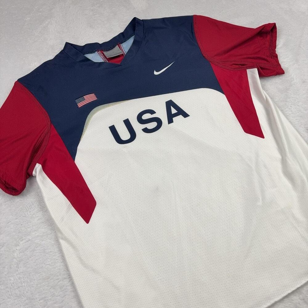 Nike Jersey Womens M White Short Sleeve USA Graphic Crew Neck Made In USA